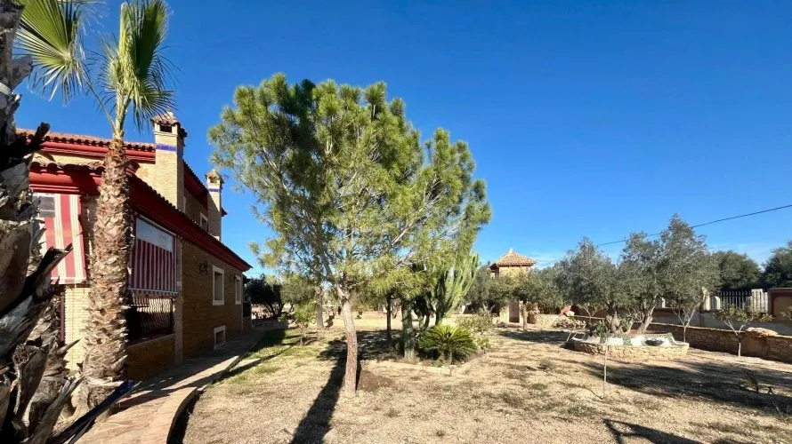 Сasa de 4 dormitorios en Rojales, Spain No. 580 № 17