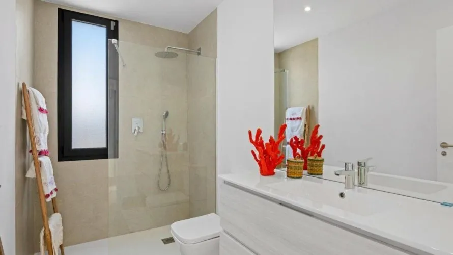 Villa de 3 dormitorios en Mar De Cristal, Spain No. 548 № 7