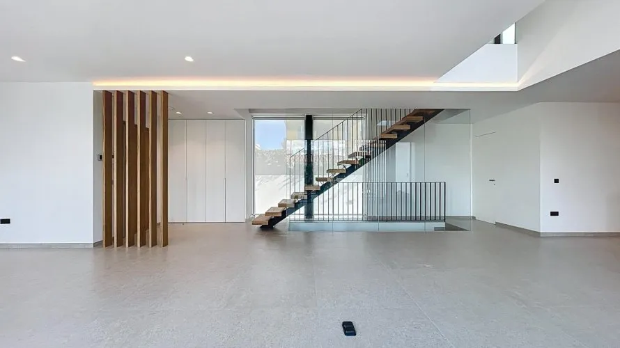 Villa de 3 dormitorios en Albir, Spain No. 625 № 17