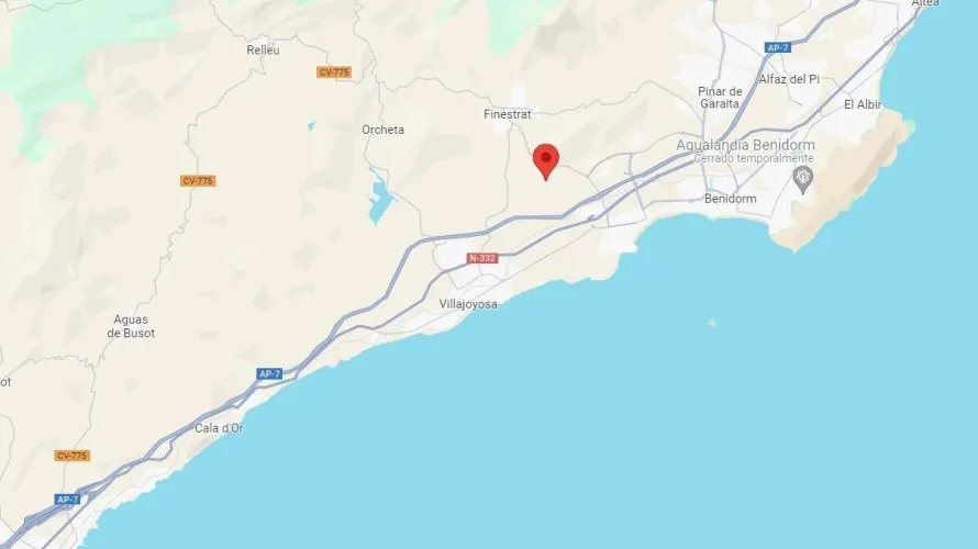 Villa de 4 dormitorios en Finestrat, Spain No. 550