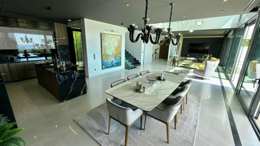 Villa de 890m² en Benidorm, Spain No. 637 № 9