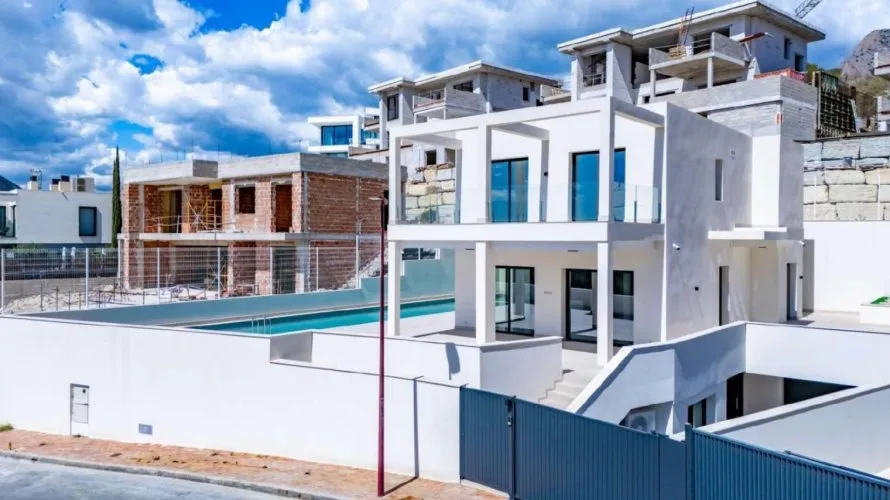 Villa de 7 dormitorios en Finestrat, Spain No. 627 № 20