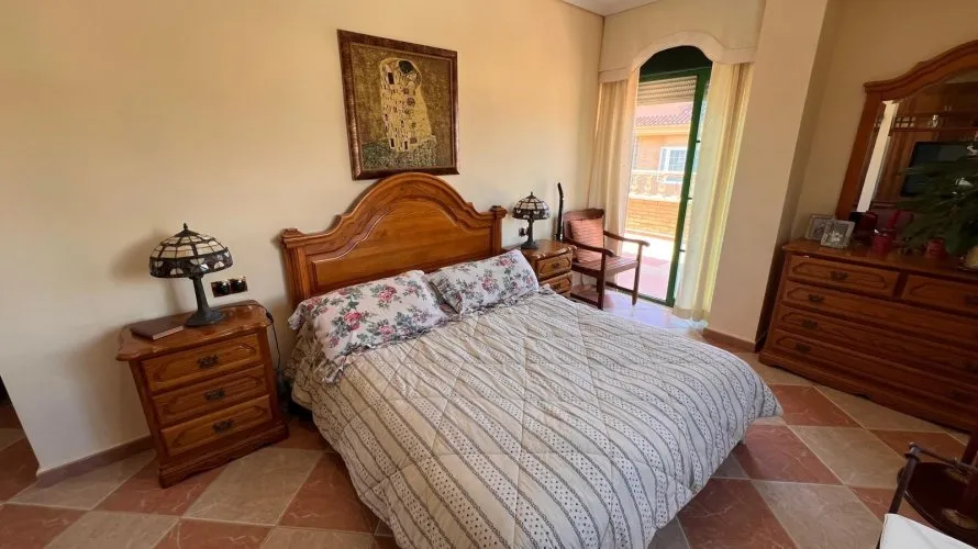Villa de 480m² en Benidorm, Spain No. 584 № 15