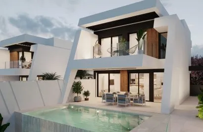 Villa de 4 dormitorios en San Juan, Spain No. 628