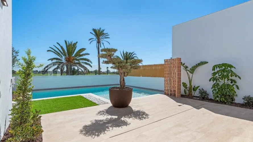 Villa de 3 dormitorios en Los Alcázares, Spain No. 636 № 23