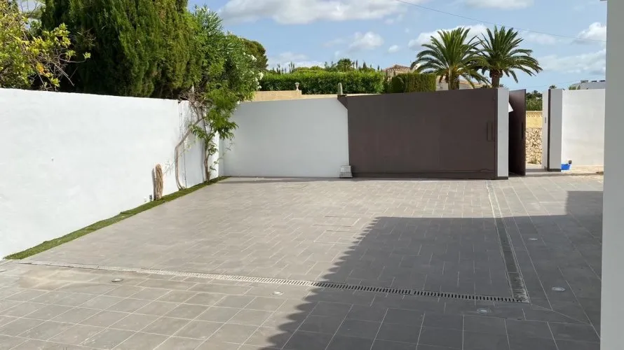 Villa de 4 dormitorios en Moraira, Spain No. 615 № 11