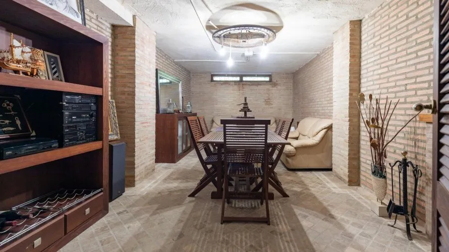 Сasa de 640m² en Cullera, Spain No. 539 № 12