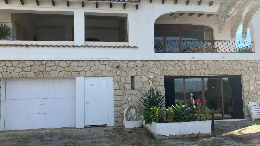 Villa de 4 dormitorios en Albir, Spain No. 566 № 27