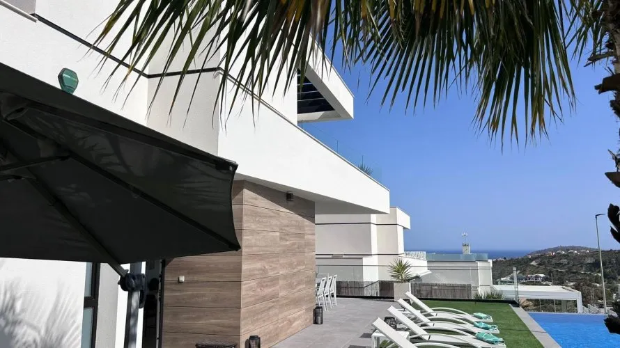 Villa de 3 dormitorios en Finestrat, Spain No. 687 № 6