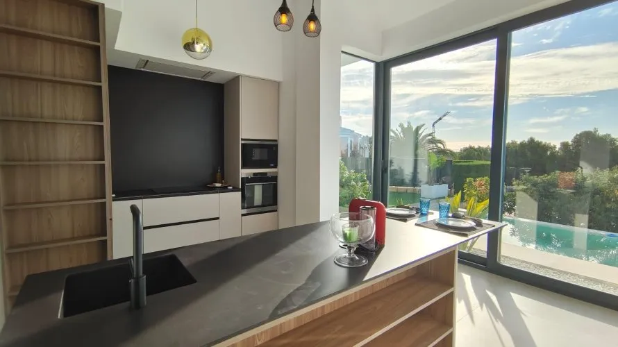 Villa de 4 dormitorios en Finestrat, Spain No. 638 № 18