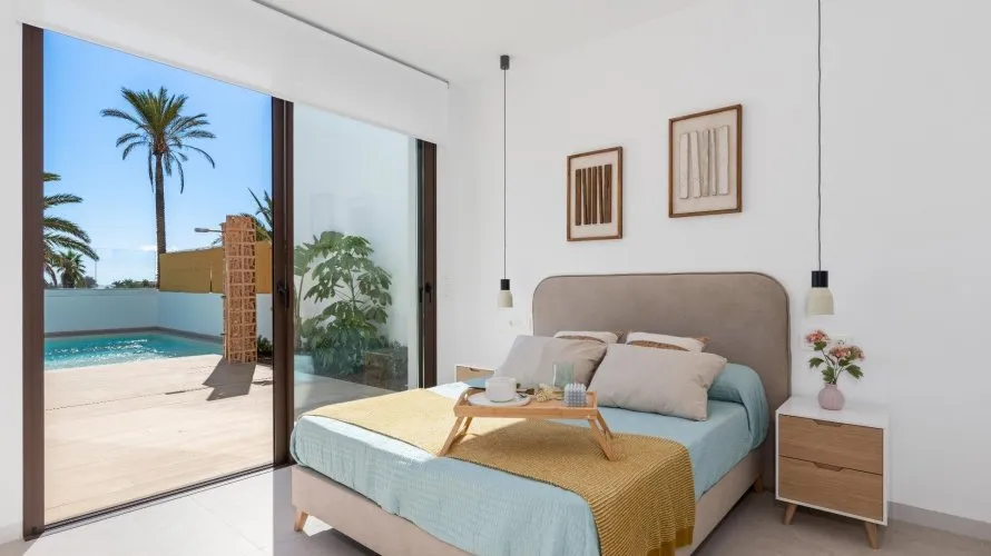 Villa de 3 dormitorios en Los Alcázares, Spain No. 636 № 5