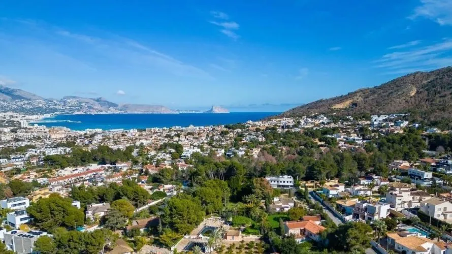 Villa de 4 dormitorios en Albir, Spain No. 633 № 8
