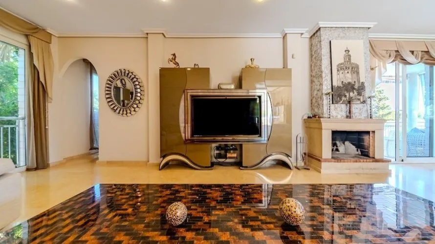Villa de 5 dormitorios en Torrevieja, Spain No. 611 № 22