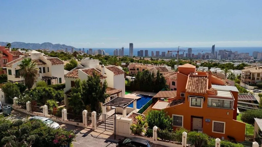 Villa de 890m² en Benidorm, Spain No. 637 № 23
