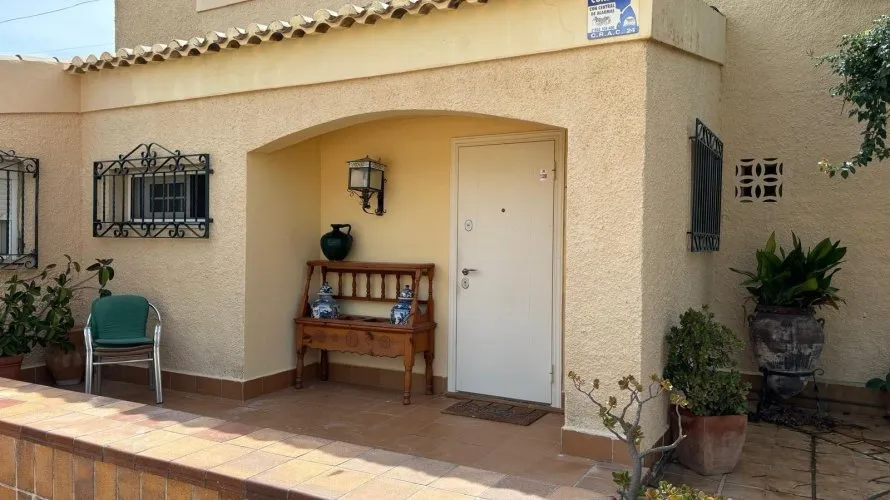 Villa de 4 dormitorios en Torrevieja, Spain No. 609 № 18