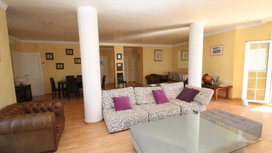 Villa de 5 dormitorios en Cabo Roig, Spain No. 554 № 20