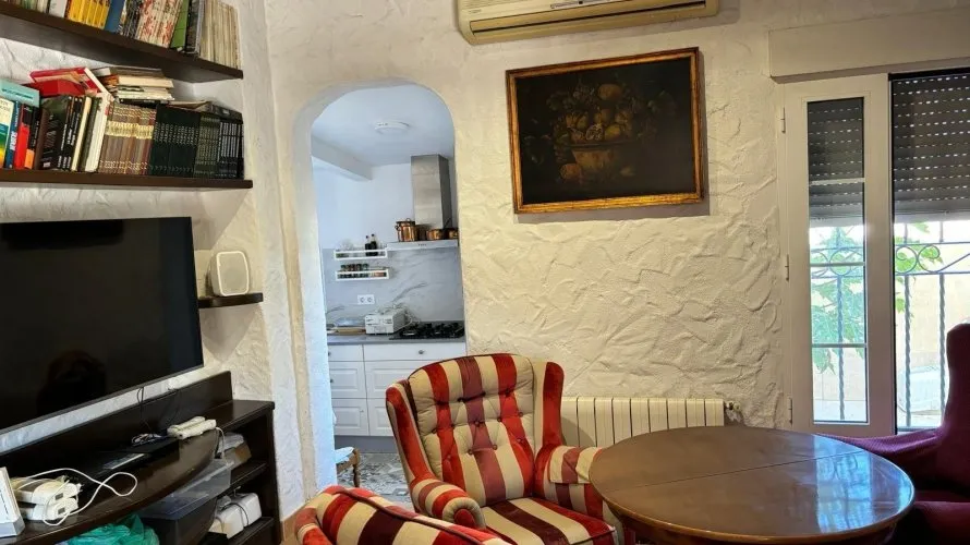 Villa de 4 dormitorios en Torrevieja, Spain No. 609 № 4