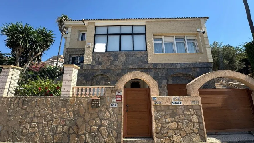 Villa de 5 dormitorios en Campoamor, Spain No. 618 № 27