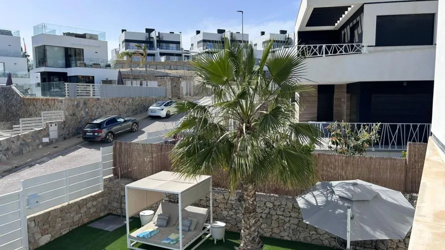 Villa de 3 dormitorios en Finestrat, Spain No. 687 № 23