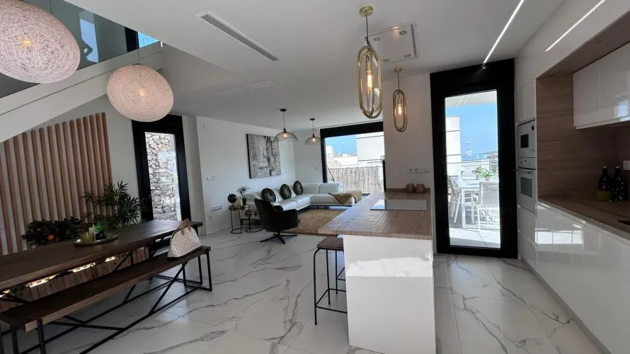 Villa de 3 dormitorios en Finestrat, Spain No. 687 № 14