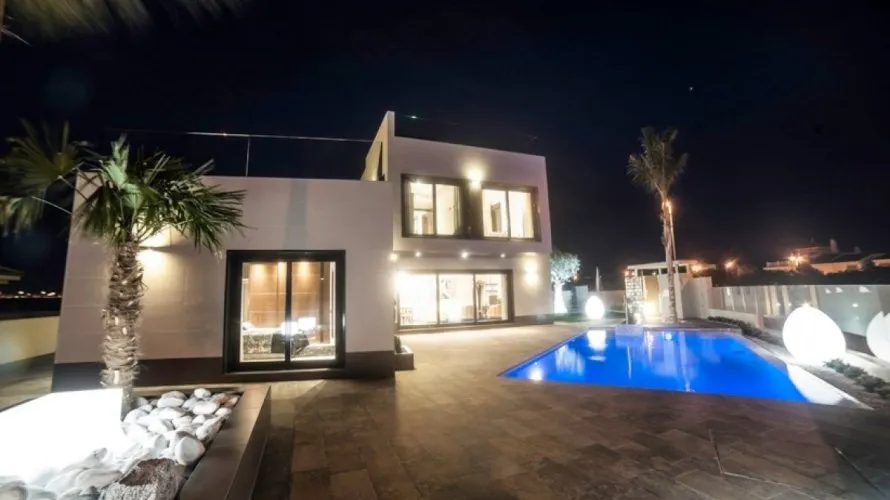 Villa de 157m² en La Zenia, Spain No. 436 № 19