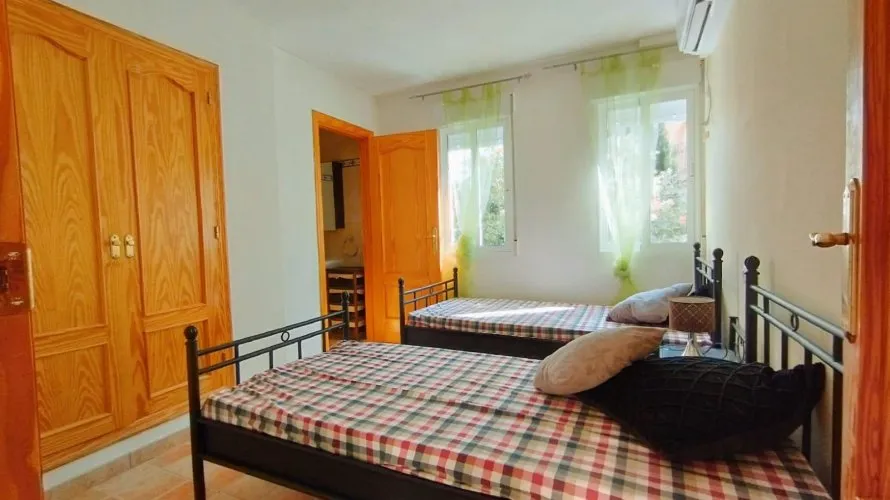 Villa de 8 dormitorios en Maryvilla, Spain No. 493 № 18