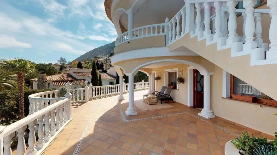 Villa de 7 dormitorios en Maryvilla, Spain No. 486 № 15