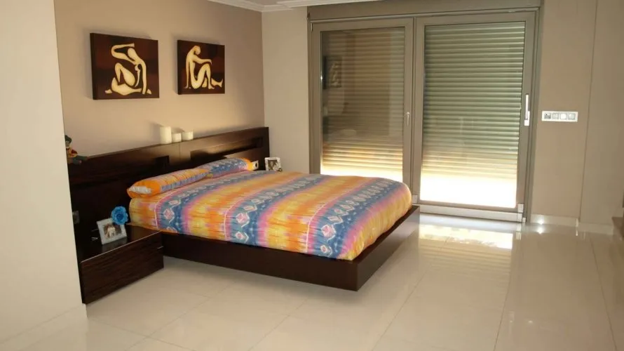 Villa de 11 dormitorios en Dénia, Spain No. 461 № 3