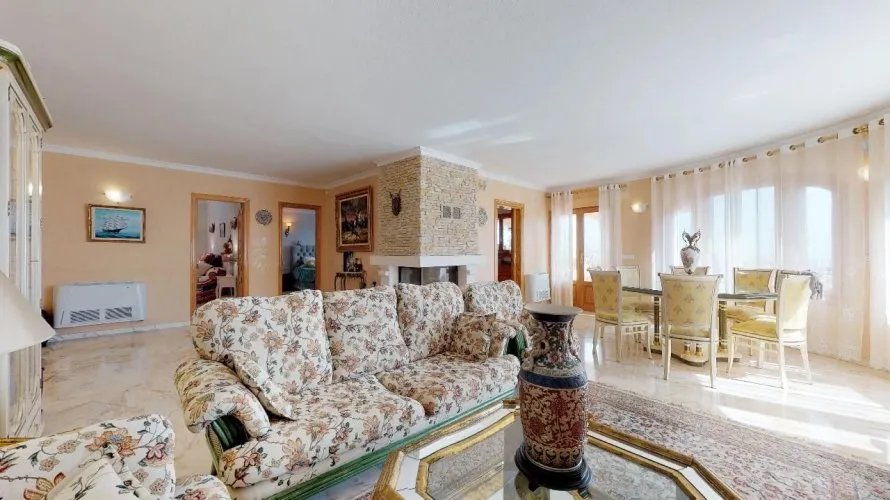 Villa de 7 dormitorios en Maryvilla, Spain No. 486 № 27