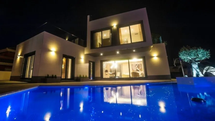 Villa de 157m² en La Zenia, Spain No. 436 № 18