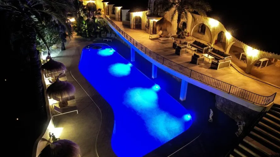 Villa de 11 dormitorios en Altea, España No. 712 № 8