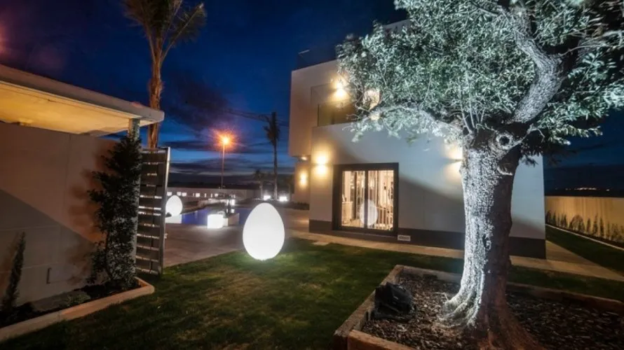 Villa de 157m² en La Zenia, Spain No. 436 № 17