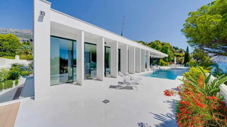 Villa de 5 dormitorios en Altea, Spain No. 526 № 4