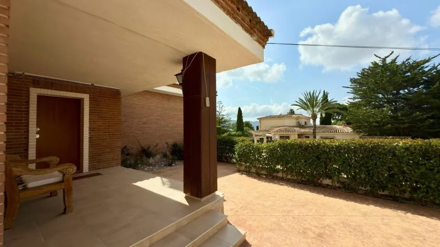 Villa de 3 dormitorios en La Nucia, Spain No. 429 № 10