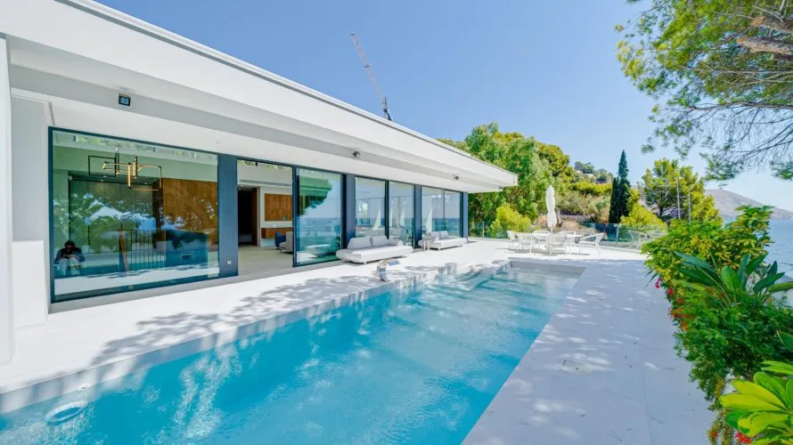Villa de 5 dormitorios en Altea, Spain No. 526 № 1