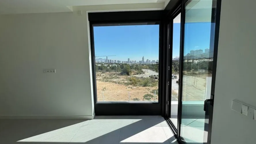 Villa de 3 dormitorios en Finestrat, España No. 666 № 21