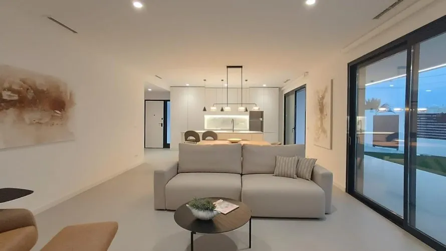 Villa de 3 dormitorios en Ciudad Quesada, Spain No. 413 № 23