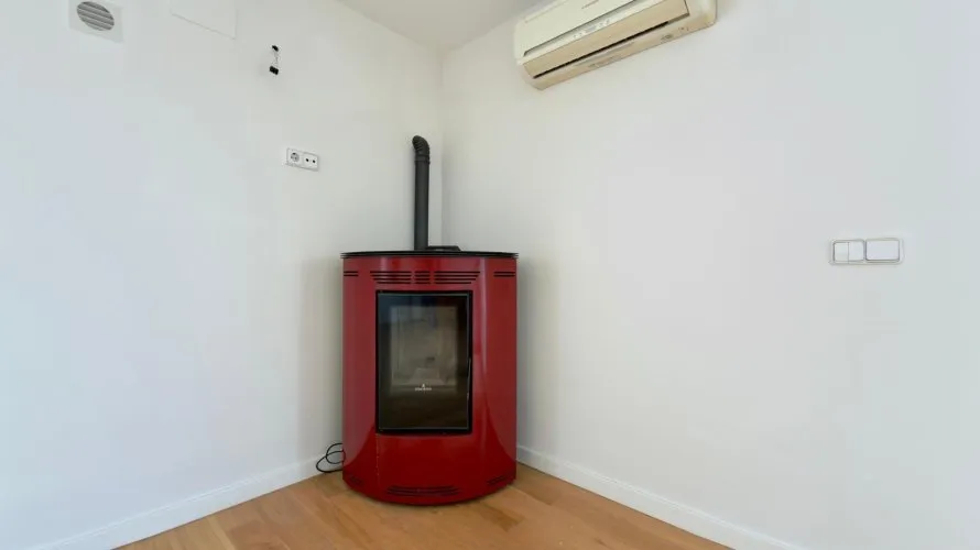 Сasa de 4 dormitorios en Albir, España No. 711 № 28