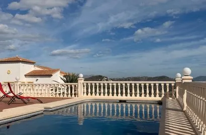 Villa de 384m² en Calpe, Spain No. 417