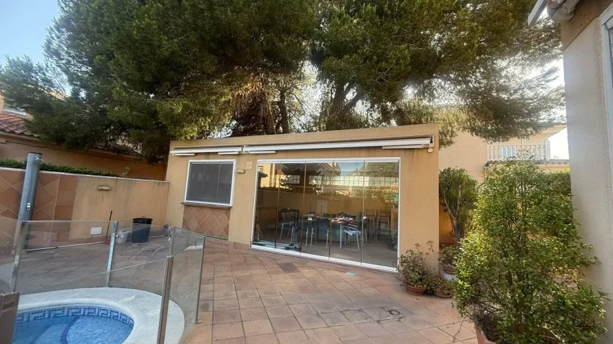 Сasa de 5 dormitorios en Dehesa De Campoamor, Spain No. 414 № 26