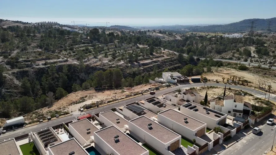 Villa de 3 dormitorios en Finestrat, Spain No. 420 № 1