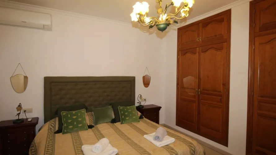 Villa de 5 dormitorios en Calpe, Spain No. 467 № 12