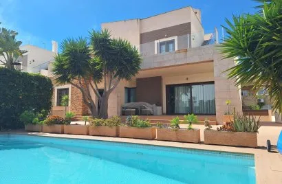 Villa de 2 dormitorios en Torreblanca, Spain No. 684