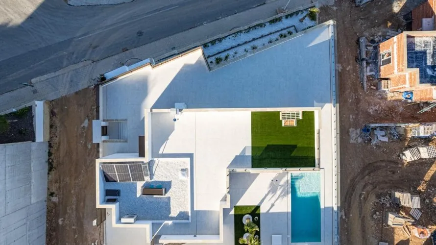 Villa de 3 dormitorios en Polop, España No. 653 № 18