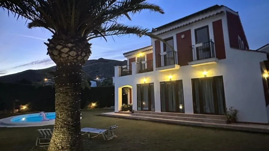 Villa de 4 dormitorios en Finestrat, Spain No. 430 № 13