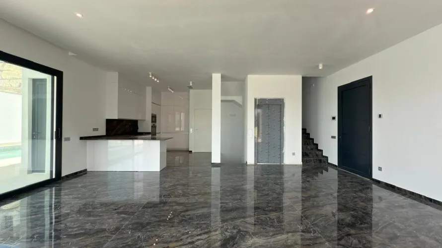 Villa de 7 dormitorios en Finestrat, Spain No. 412 № 1