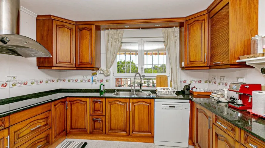 Villa de 185m² en Castilblanco de los Arroyos, España No. 756 № 5