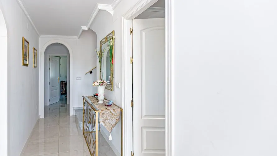 Villa de 185m² en Castilblanco de los Arroyos, España No. 756 № 24