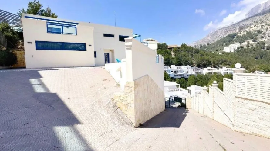 Villa de 4 dormitorios en Zona Altea Hills, España No. 742 № 14