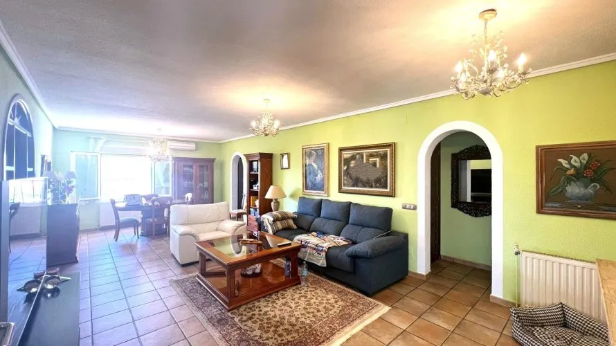 Villa de 236m² en Rojales, España No. 723 № 11